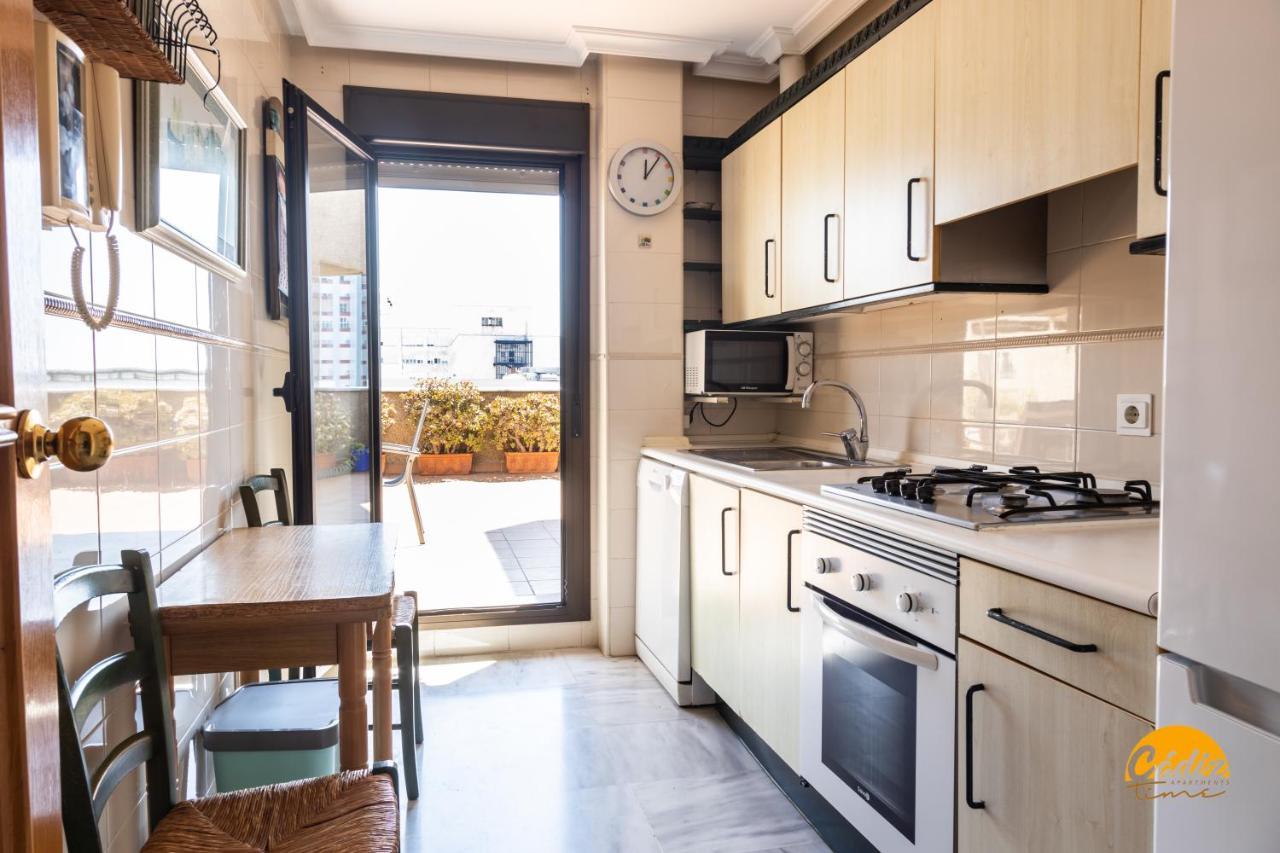 Ático Atlántico - FREE PARKING - WIFI - ECOFRIENDLY Apartamento Cádiz Exterior foto